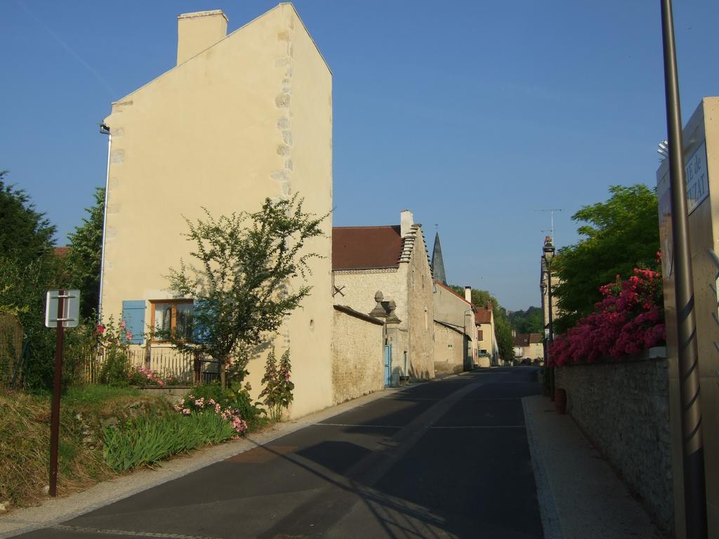 Bed and Breakfast Le vieux vélo à Chaptuzat Extérieur photo