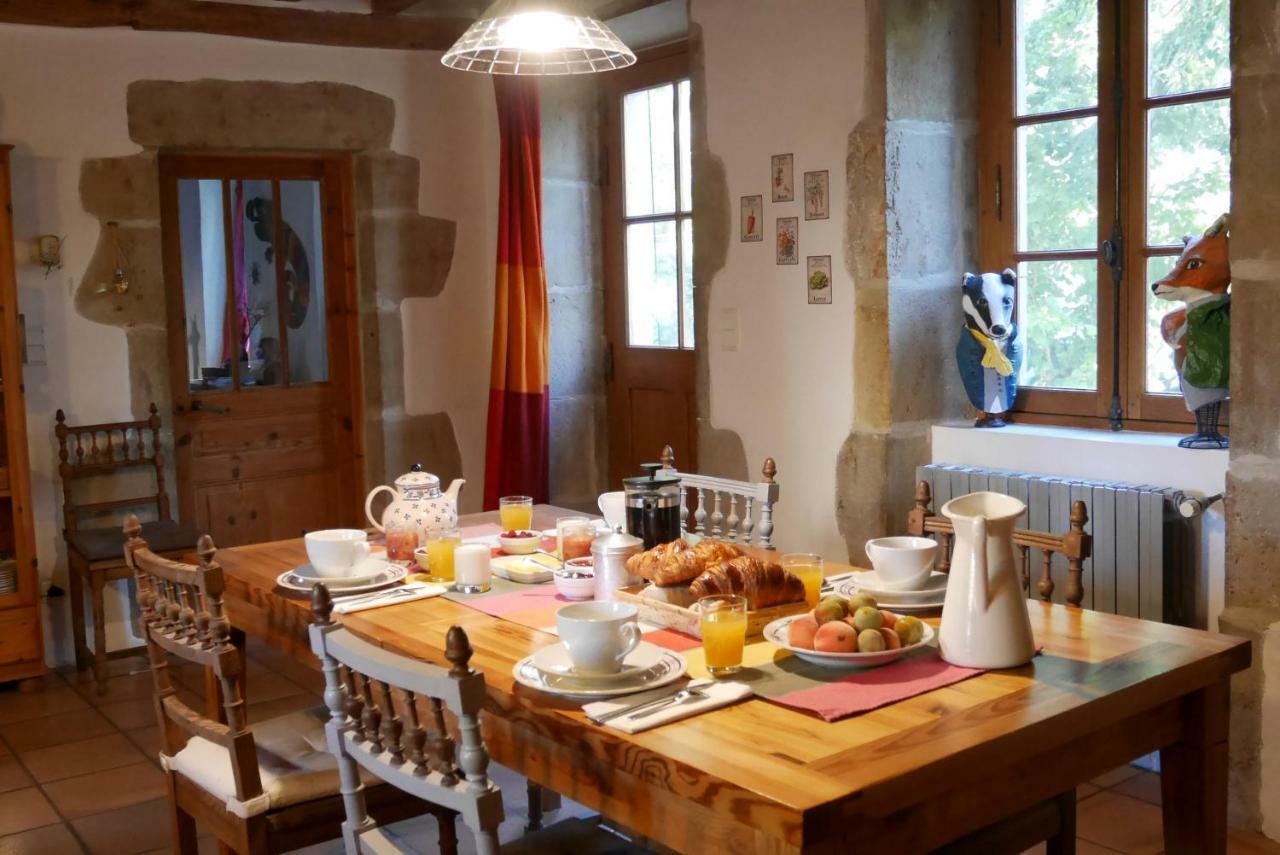 Bed and Breakfast Le vieux vélo à Chaptuzat Extérieur photo