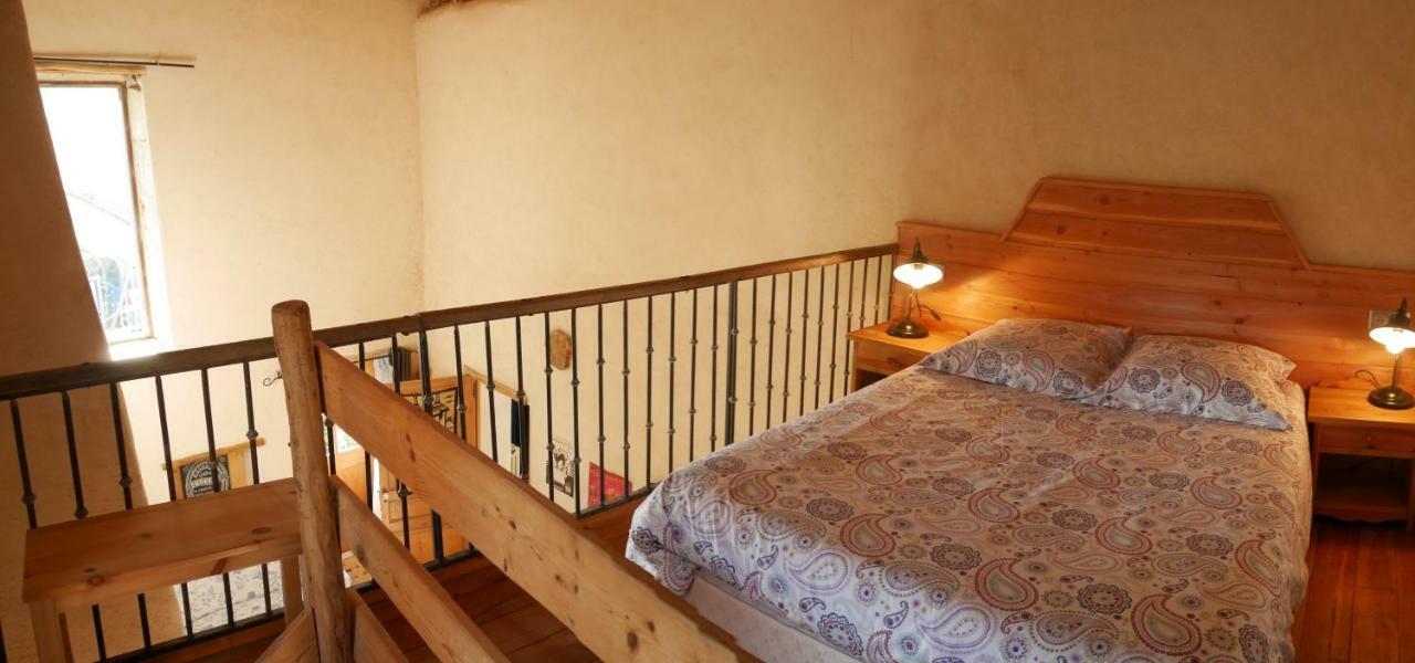 Bed and Breakfast Le vieux vélo à Chaptuzat Extérieur photo